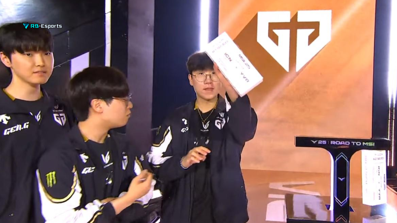 Cấm Chọn T1 vs Gen.G