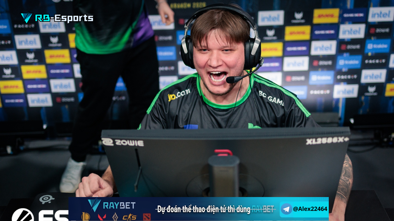 Ukraine cấm thi đấu s1mple, yatoro và No[o]ne vì thi đấu trong đội hình có tuyển thủ Nga