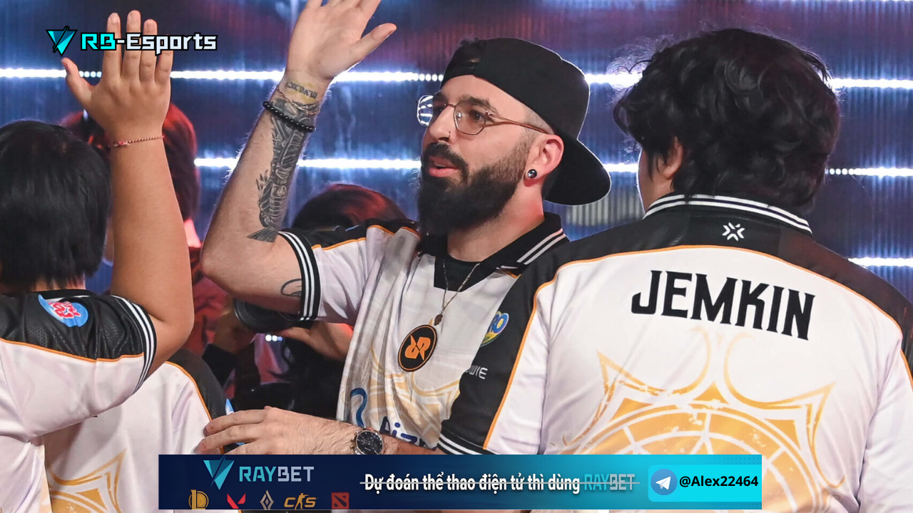 rrq ewc, rrq valorant, esports world cup 2026, rrq thu nghiem chien thuat, vct stage 2, tin tuc valorant, rrq roster, esports news