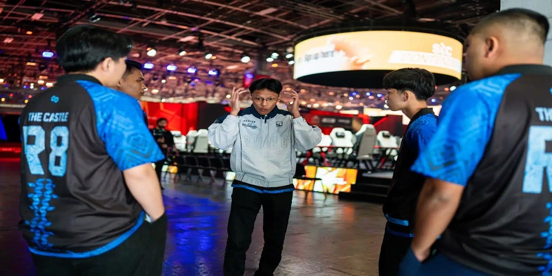 Cập nhật toàn bộ thông tin về giải đấu PUBG: BATTLEGROUNDS tại Esports World Cup (EWC) 2026, bao gồm lịch thi đấu, danh sách đội tuyển và kết quả mới nhất.