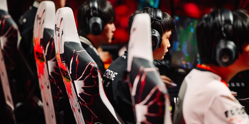 Nhận Định TES vs BLG - LPL 2026: Phân Tích & Dự Đoán | Esportgame.tv