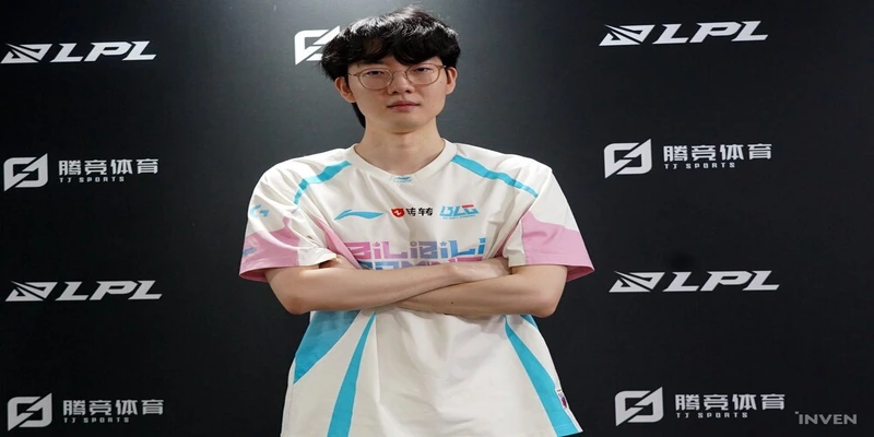Tin Tức Esports Hôm Nay 19/8: Cập Nhật Giải Đấu, Sự Kiện Nổi Bật