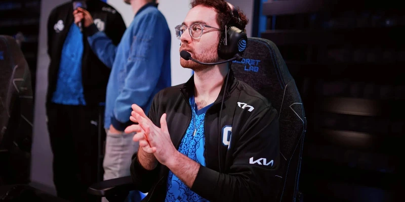 Phân tích phong độ LYON vs C9