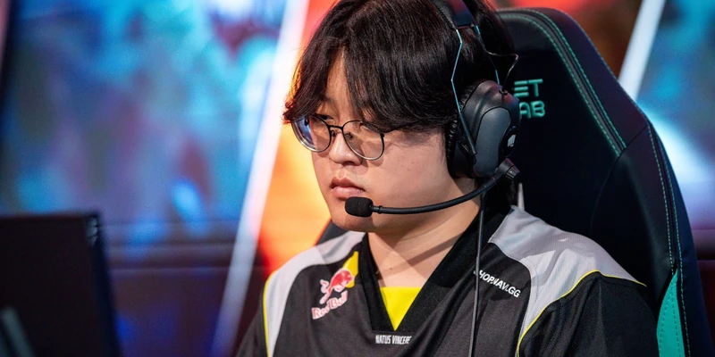 Nhận định NAVI vs FLY - Demacia Cup: Cuộc chiến bản lĩnh ở nhánh khó