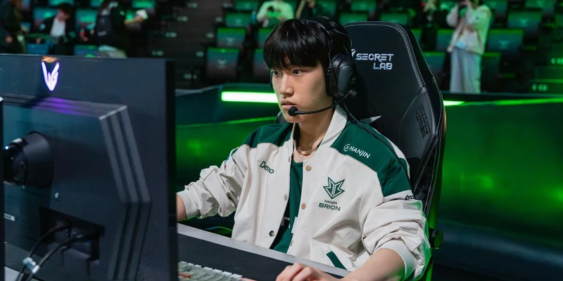 Soi kèo BRO vs LGD - Demacia Cup: Cuộc đấu cân não ngày 13/10, ai chiếm ưu thế?